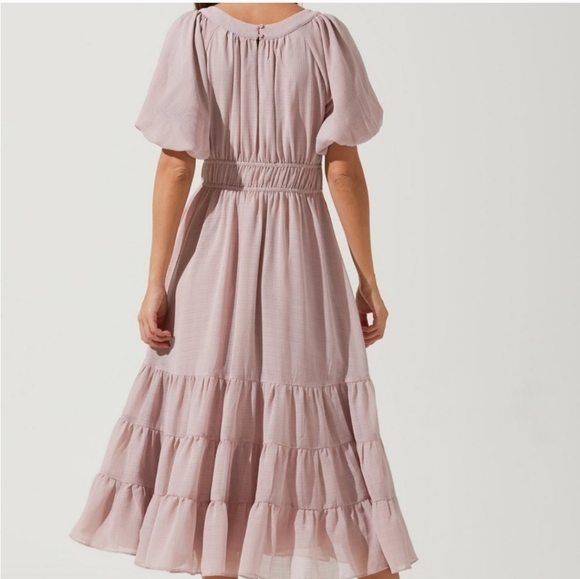 Astr the Label Dusty Rose Midi Dress - M New! - Picture 4 of 7